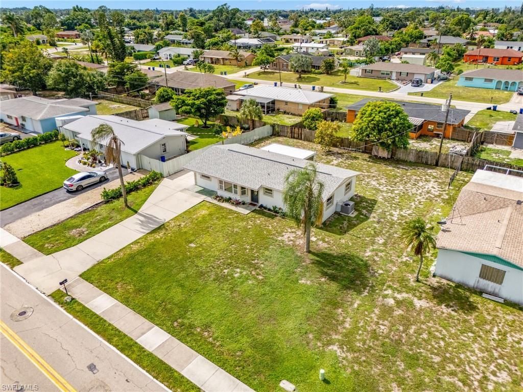 18186 Iris Rd , Fort Myers, FL 33967 Photo