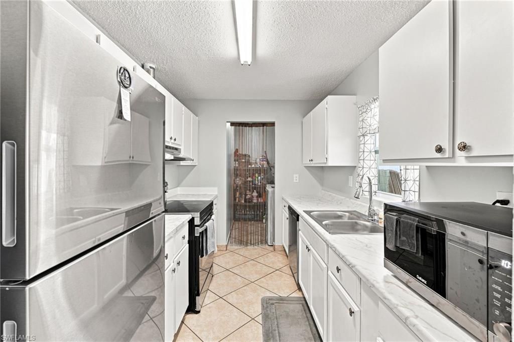 18186 Iris Rd , Fort Myers, FL 33967 Photo