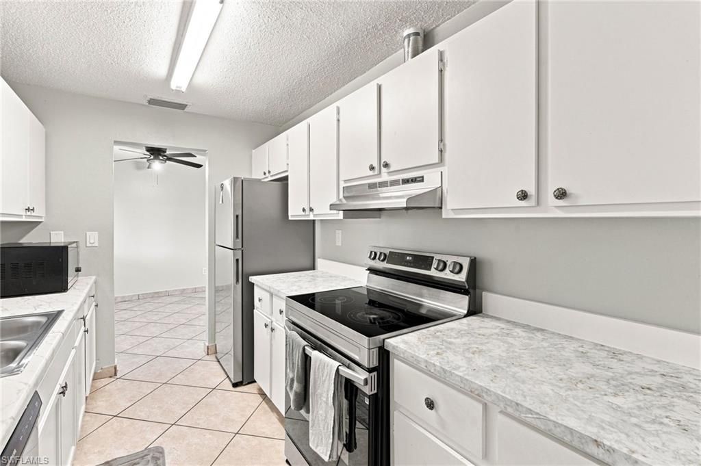 18186 Iris Rd , Fort Myers, FL 33967 Photo