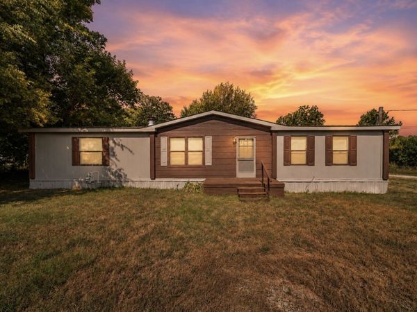 5952 N Rockford Avenue, Tulsa, OK 74126