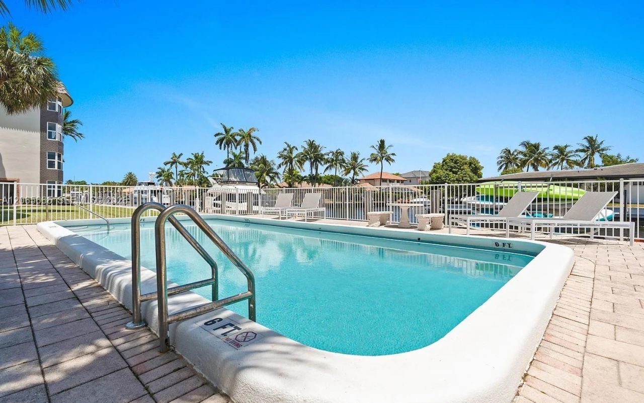3111 NE 51st St, Unit 106C, Fort Lauderdale, FL 33308 Photo