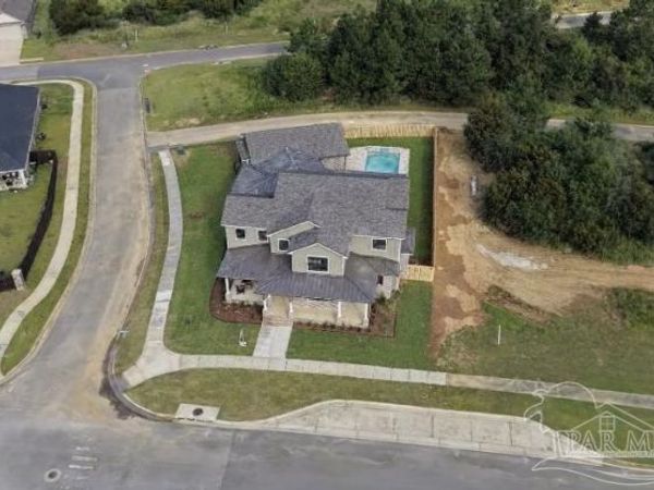 2501 Meeting St, Cantonment, FL 32533