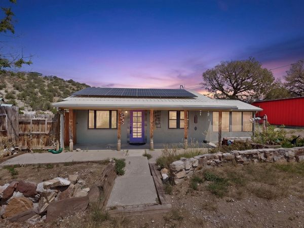 2 Camino Alto, Sandia Park, NM 87047