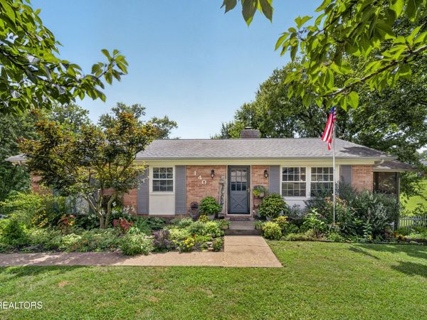 140 Westwood Drive, Clinton, TN 37716