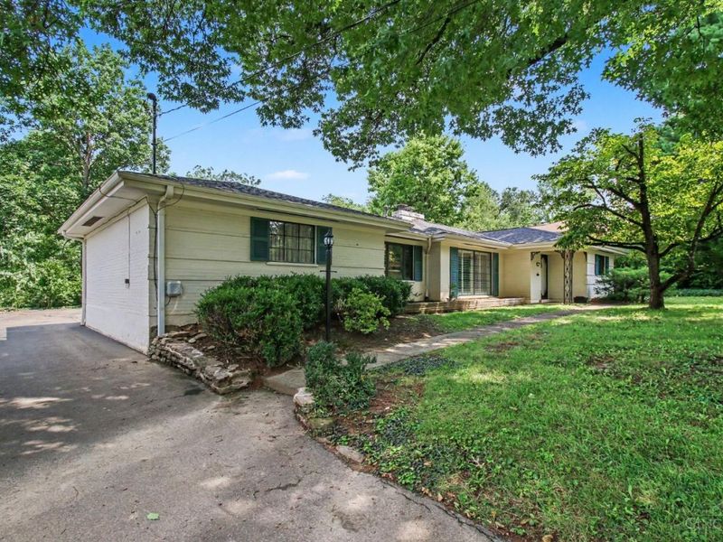8590 Lynnehaven Drive, Amberley, OH 45236 Photo 25