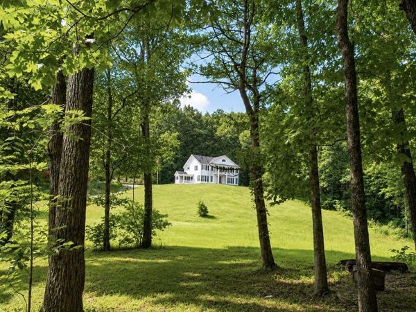 480 Mountain Oak Trail, Somerville, AL 35670
