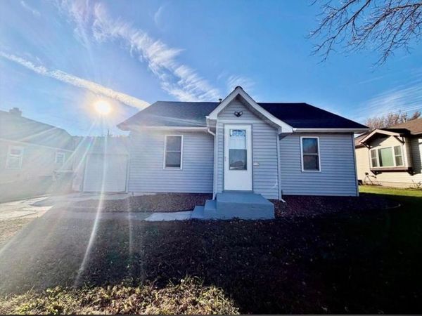 714 S Elm Street , Lamberton, MN 56152