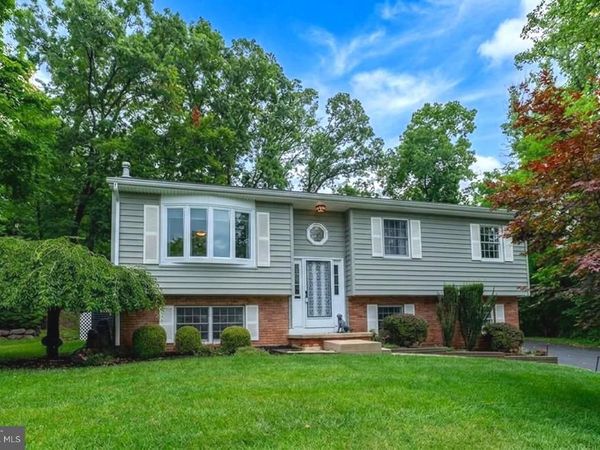 2161 HOLLYBERRY COURT, POTTSTOWN, PA 19464