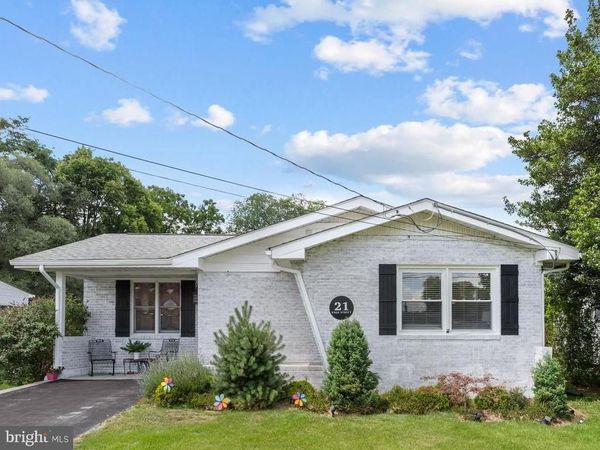 21 PAGE STREET, BERRYVILLE, VA 22611