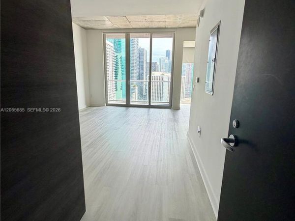 151 SE 1 Street, Unit 2207, Miami, FL 33131
