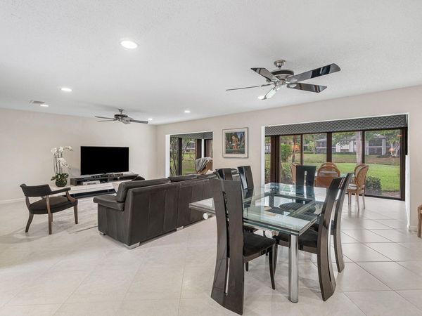 33 Southport Lane, Unit A, Boynton Beach, FL 33436