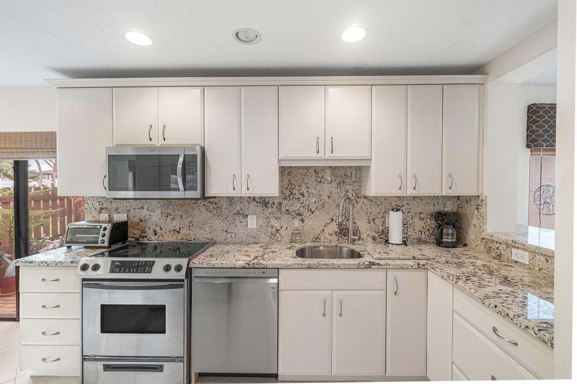 33 Southport Lane, Unit A, Boynton Beach, FL 33436 Photo