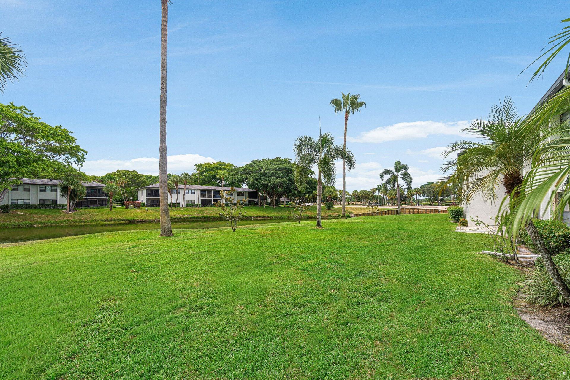33 Southport Lane, Unit A, Boynton Beach, FL 33436 Photo