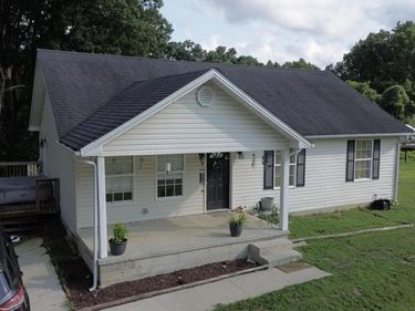 2001 Stacy Lane Road, Irvine, KY 40336