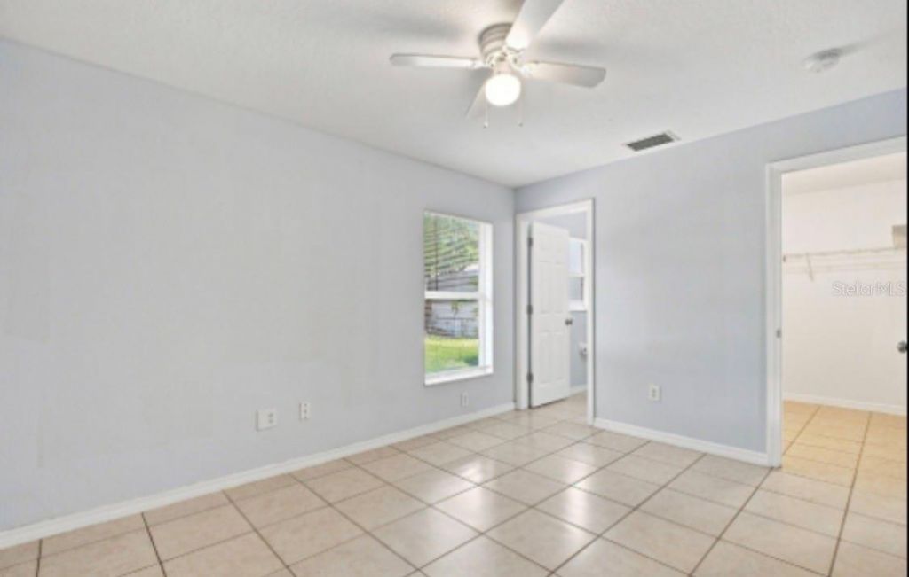 5717 E 11th Street E, Bradenton, FL 34203 Photo