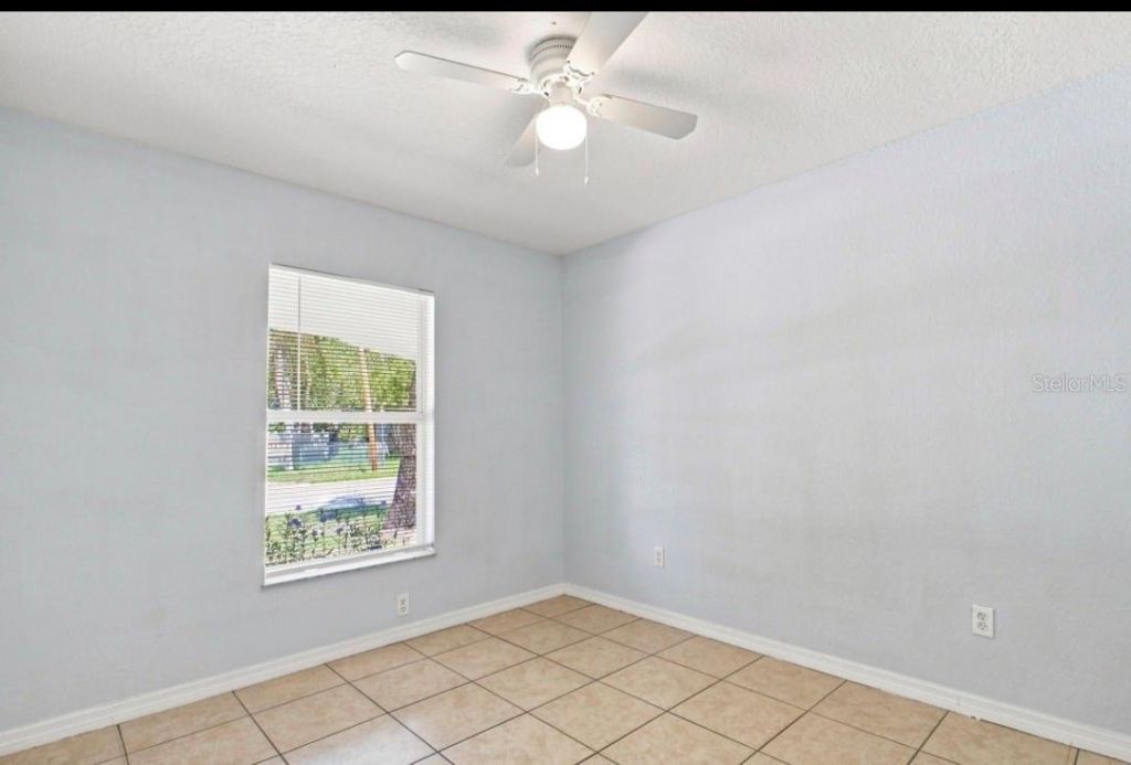 5717 E 11th Street E, Bradenton, FL 34203 Photo
