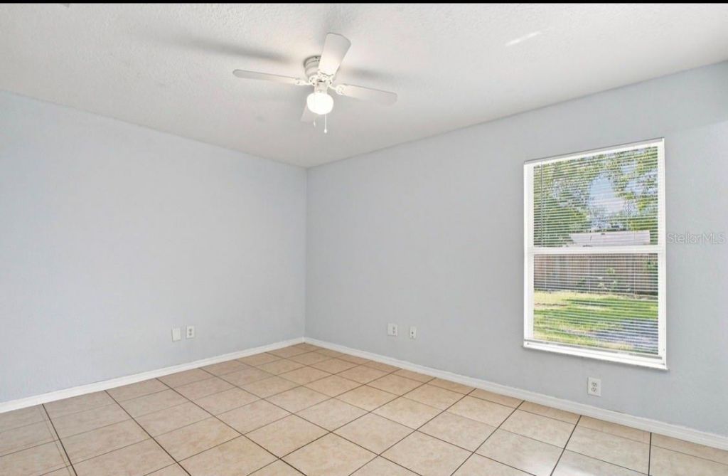 5717 E 11th Street E, Bradenton, FL 34203 Photo