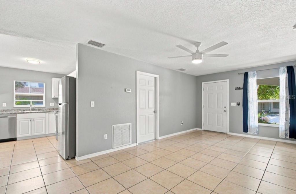 5717 E 11th Street E, Bradenton, FL 34203 Photo