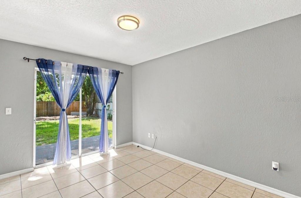 5717 E 11th Street E, Bradenton, FL 34203 Photo