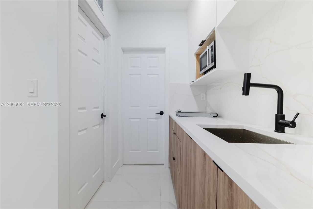 5261 SW 89th Ave, Unit 1, Cooper City, FL 33328 Photo