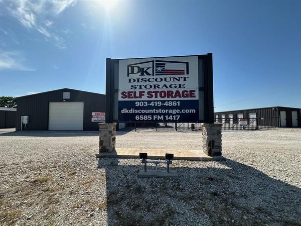 6585 N FM 1417 , Unit A, Denison, TX 75020
