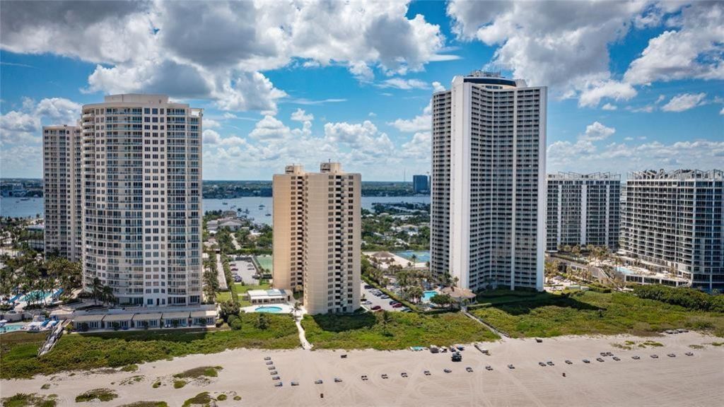 2800 N Ocean Drive, Unit B-9A, Riviera Beach, FL 33404 Photo