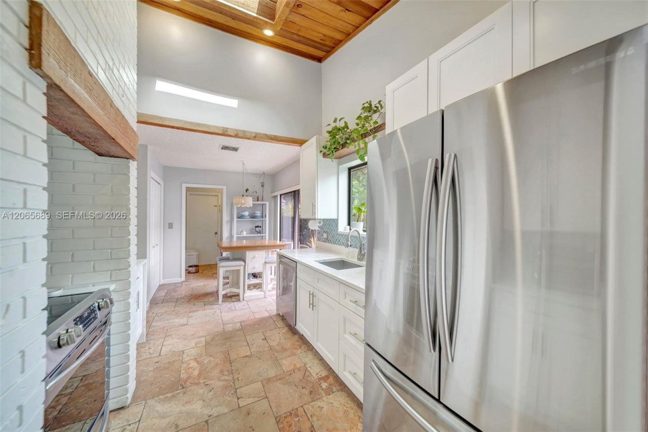 620 E Plantation Cir, Plantation, FL 33324 Photo