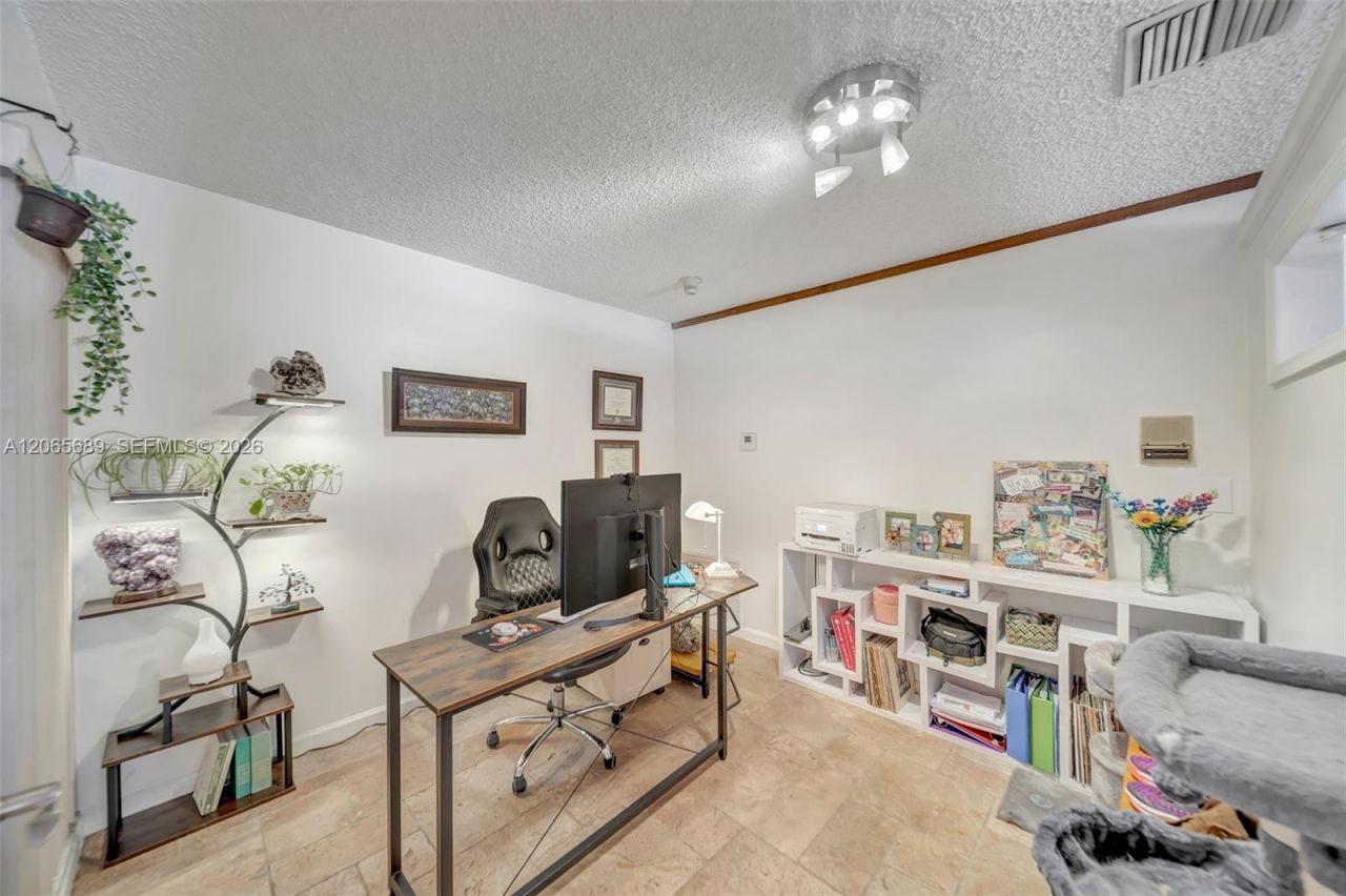 620 E Plantation Cir, Plantation, FL 33324 Photo