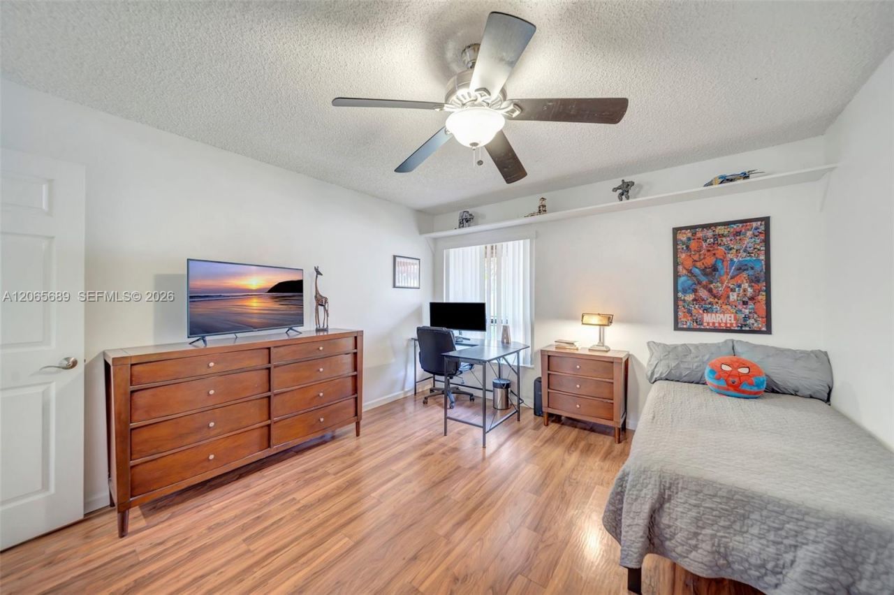 620 E Plantation Cir, Plantation, FL 33324 Photo