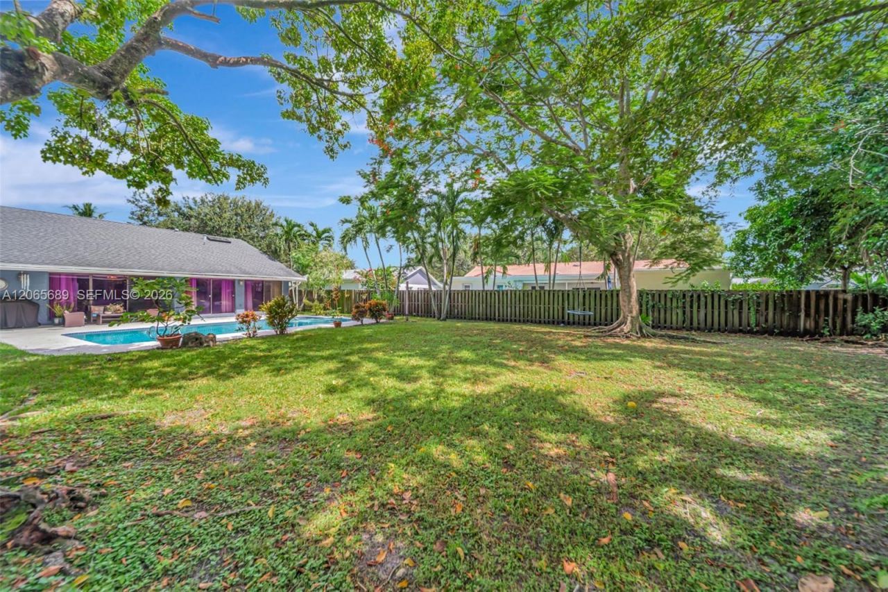 620 E Plantation Cir, Plantation, FL 33324 Photo