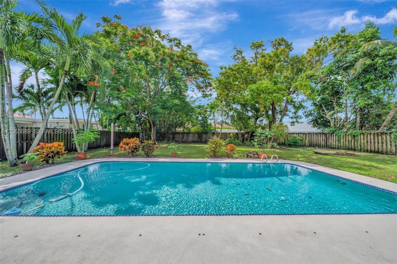 620 E Plantation Cir, Plantation, FL 33324 Photo