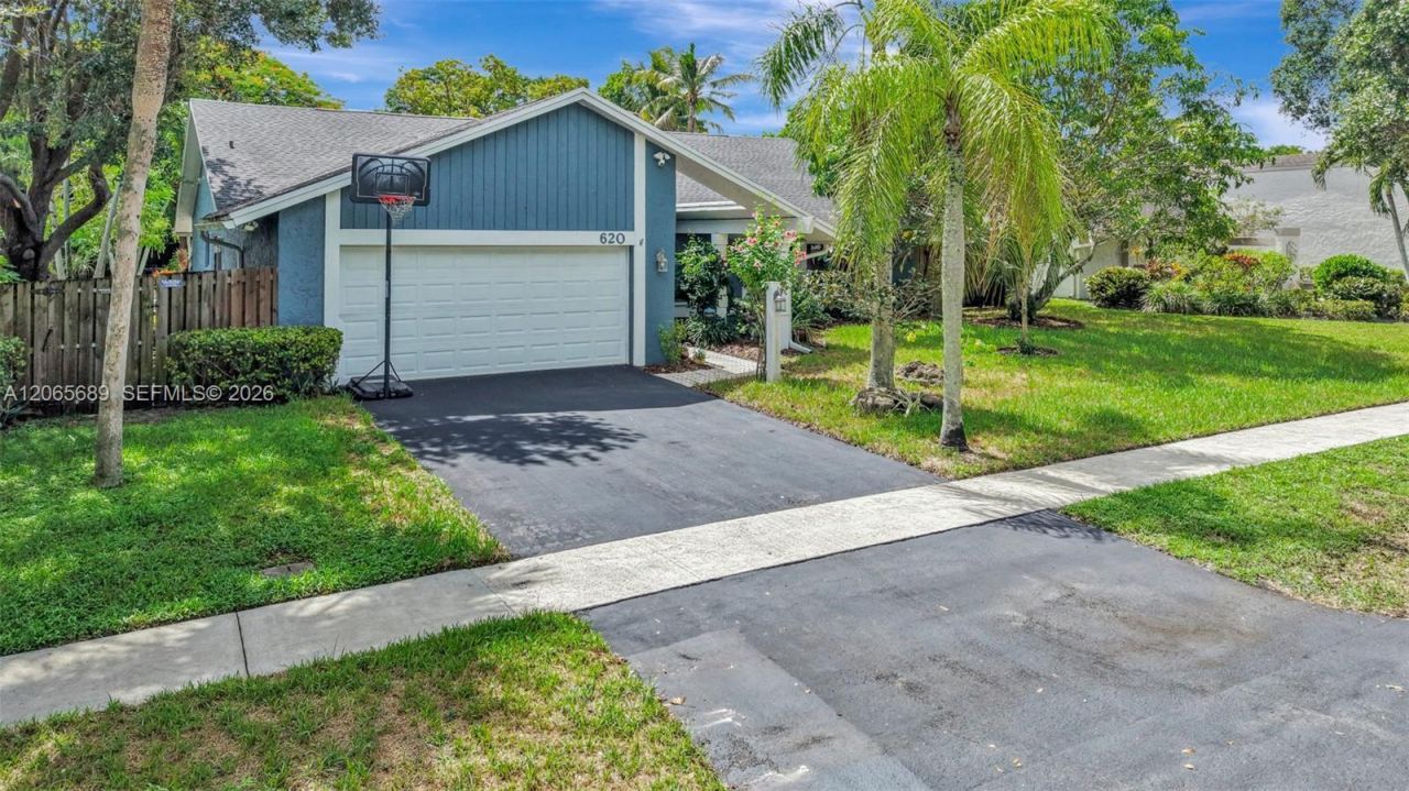 620 E Plantation Cir, Plantation, FL 33324 Photo