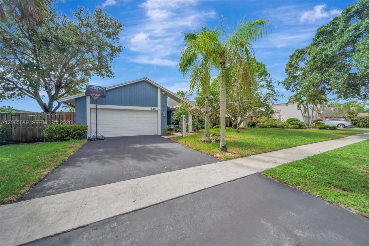 620 E Plantation Cir, Plantation, FL 33324 Photo