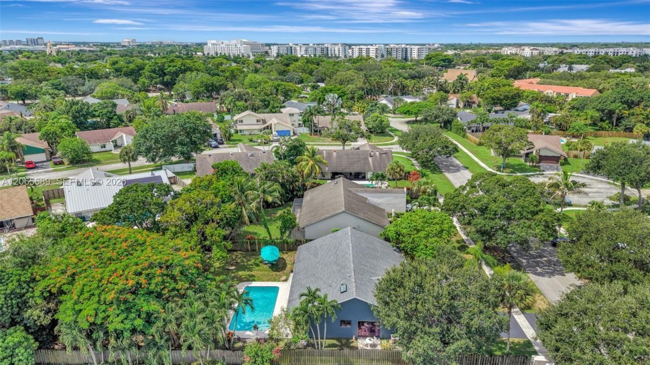 620 E Plantation Cir, Plantation, FL 33324 Photo
