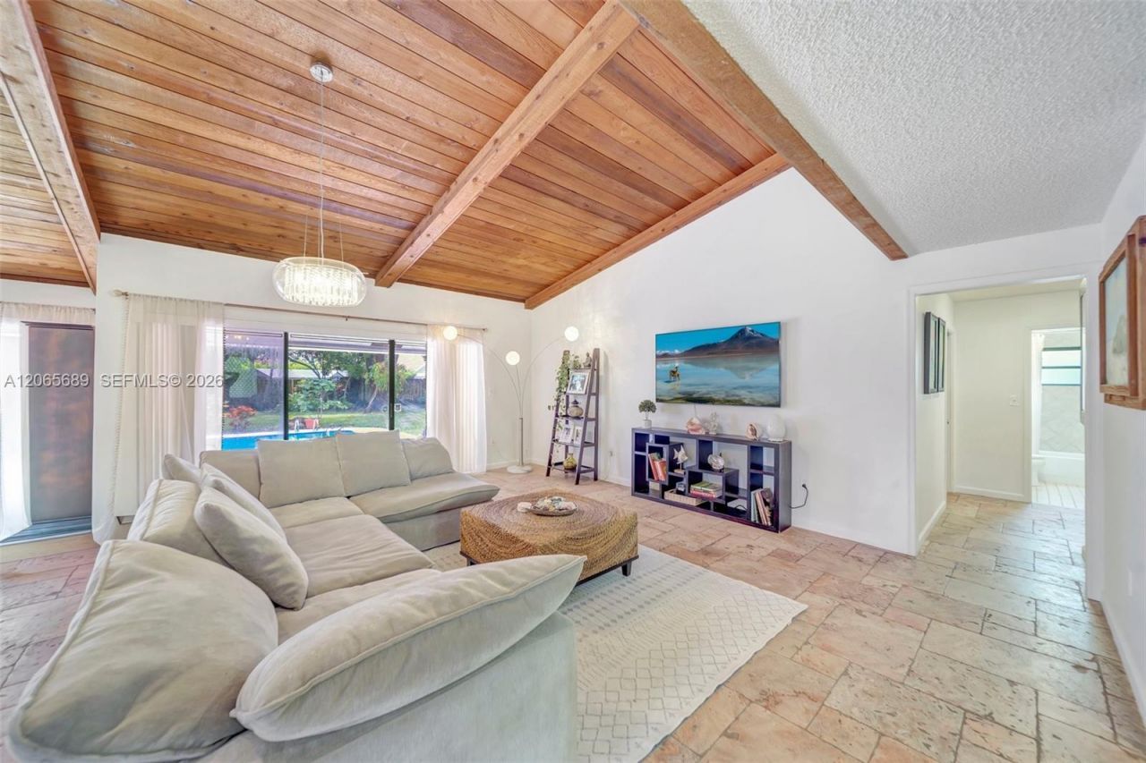 620 E Plantation Cir, Plantation, FL 33324 Photo