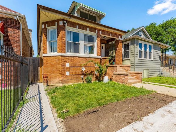 7008 S Oakley Avenue , Chicago, IL 60636