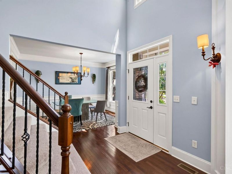 1529 Shaker Run Boulevard, Turtle Creek Township, OH 45036 Photo 5