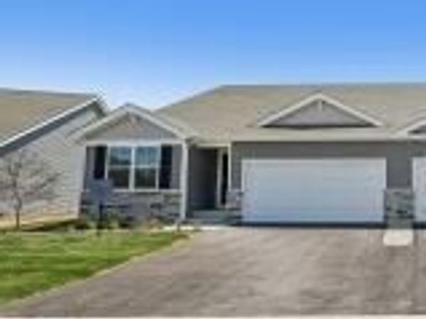 778 Concord CIRCLE, Unit A, Burlington, WI 53105