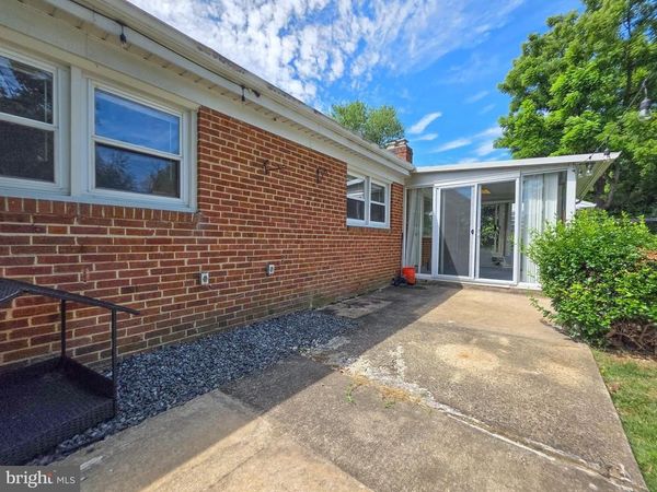 5921 ARLINGTON BOULEVARD, ARLINGTON, VA 22203