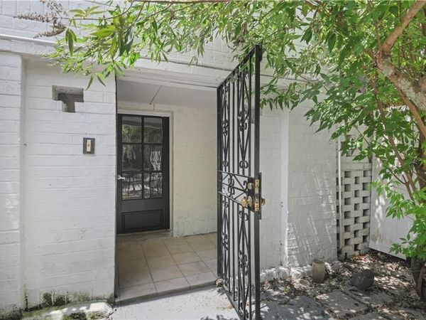 7600 BURTHE Street , Unit A, New Orleans, LA 70118