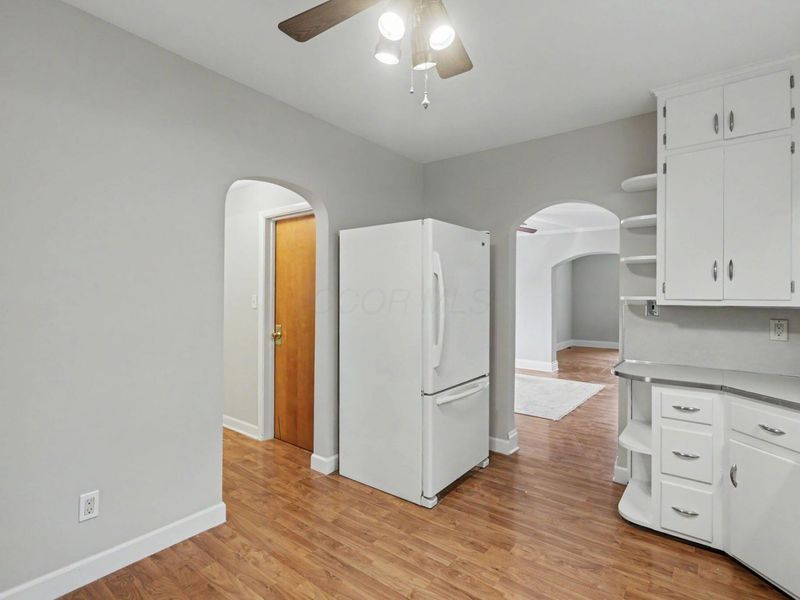 2255 Harrisburg Pike, Grove City, OH 43123 Photo 16