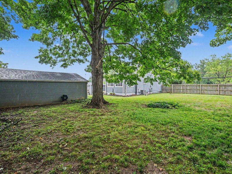 2255 Harrisburg Pike, Grove City, OH 43123 Photo 35