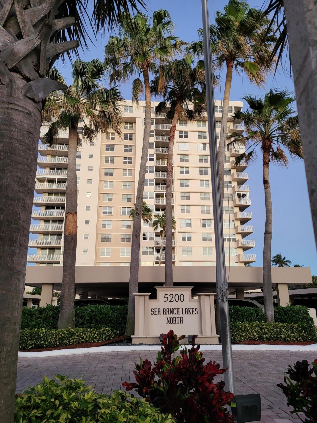 5200 N Ocean Boulevard, Unit 615, Lauderdale by the Sea, FL 33308 Photo