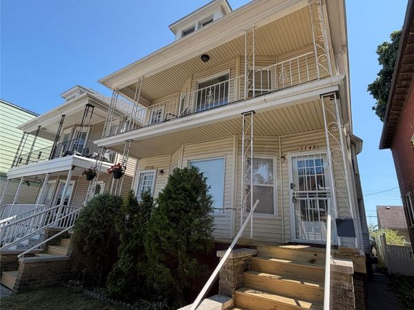 2748 S Florian Street , Hamtramck, Mi 48212