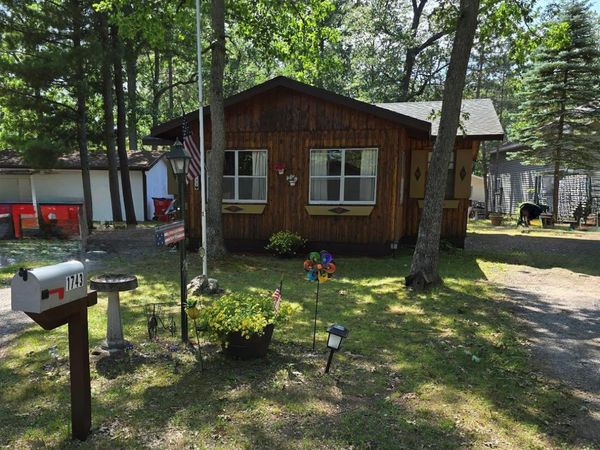 1743 Kendall Street , Grant Township, Mi 48748