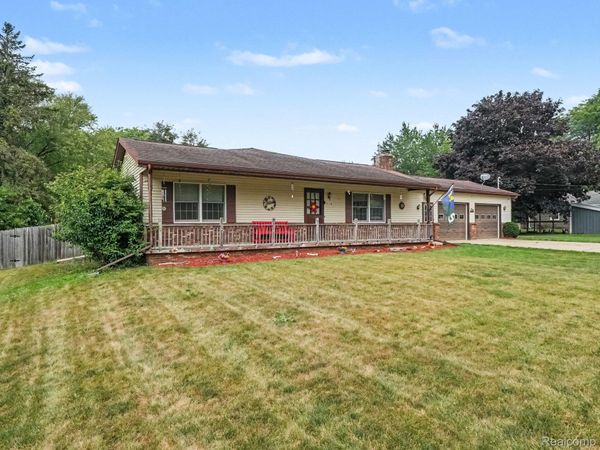 710 Wood Street, Stockbridge Village, Mi 49285