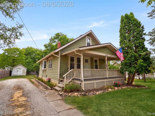 8210 S State Road, Goodrich Village, Mi 48438