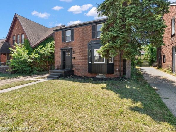 3945 Devonshire Road , Detroit, Mi 48224