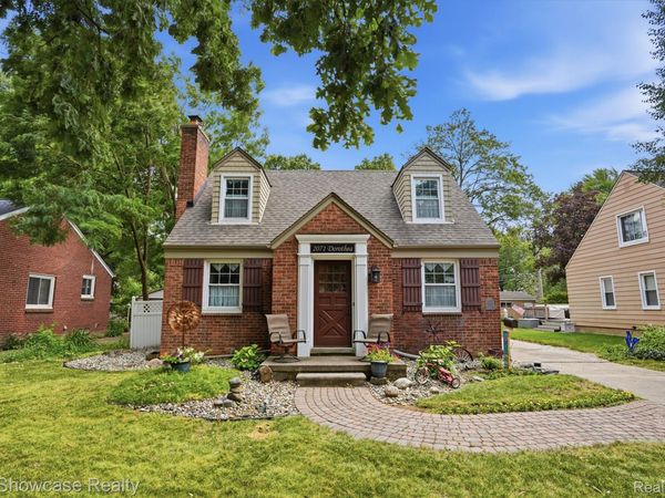 2071 Dorothea Road , Berkley, Mi 48072