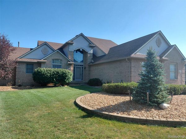 47752 River Woods Drive , Canton Township, Mi 48188